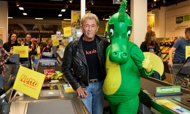 Peter Maffay unterstützt Kinderhilfsprojekt: Ehrenamtlicher Kasseneinsatz bei Netto in München