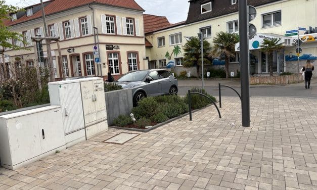Frisches Wasser für Osthofen: Stadtrat beschließt Trinkwasserbrunnen am Albert-Fischer-Platz
