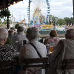 Gemeinsam feiern auf dem Backfischfest – Seniorennachmittag lädt zum geselligen Beisammensein ein