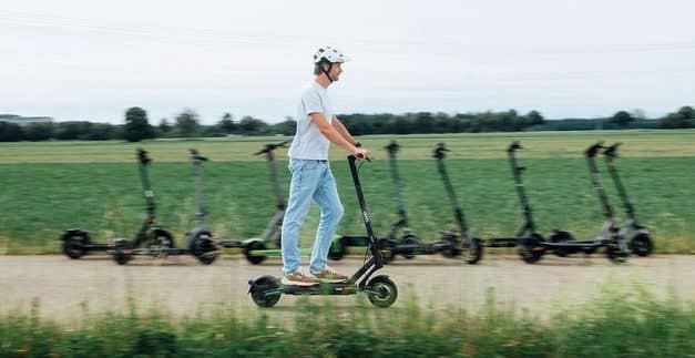ADAC testet E-Scooter: Sieben von zehn Modellen überzeugen – Segway ist Testsieger