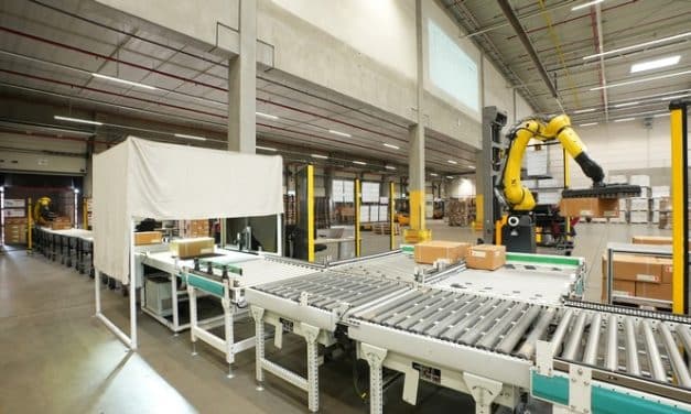 Roboter übernehmen Lagerarbeit bei BAUHAUS